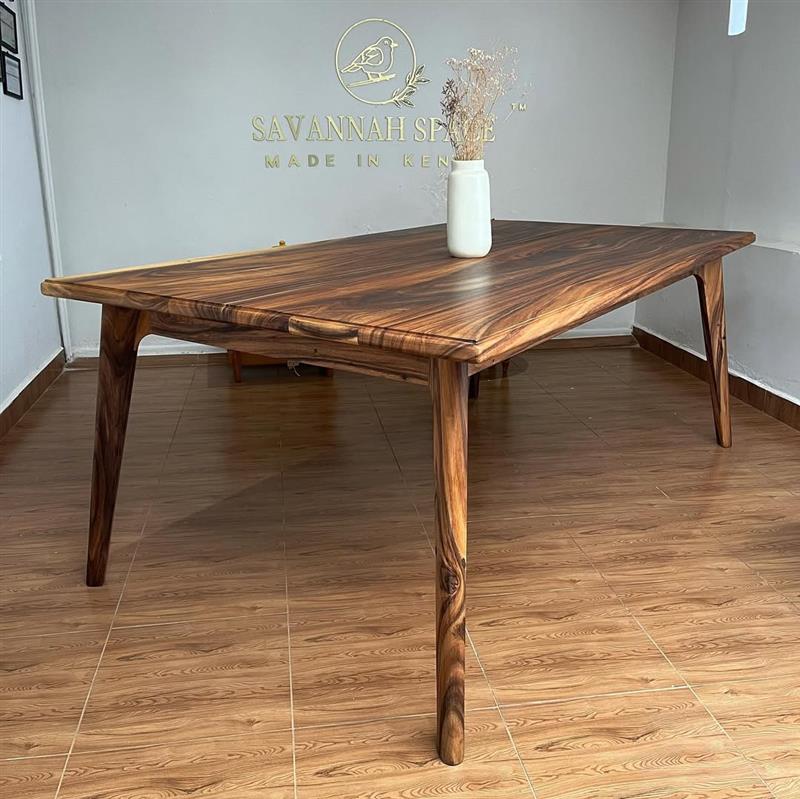 Savannah Space: Weaving a Legacy with Simplified Commerce